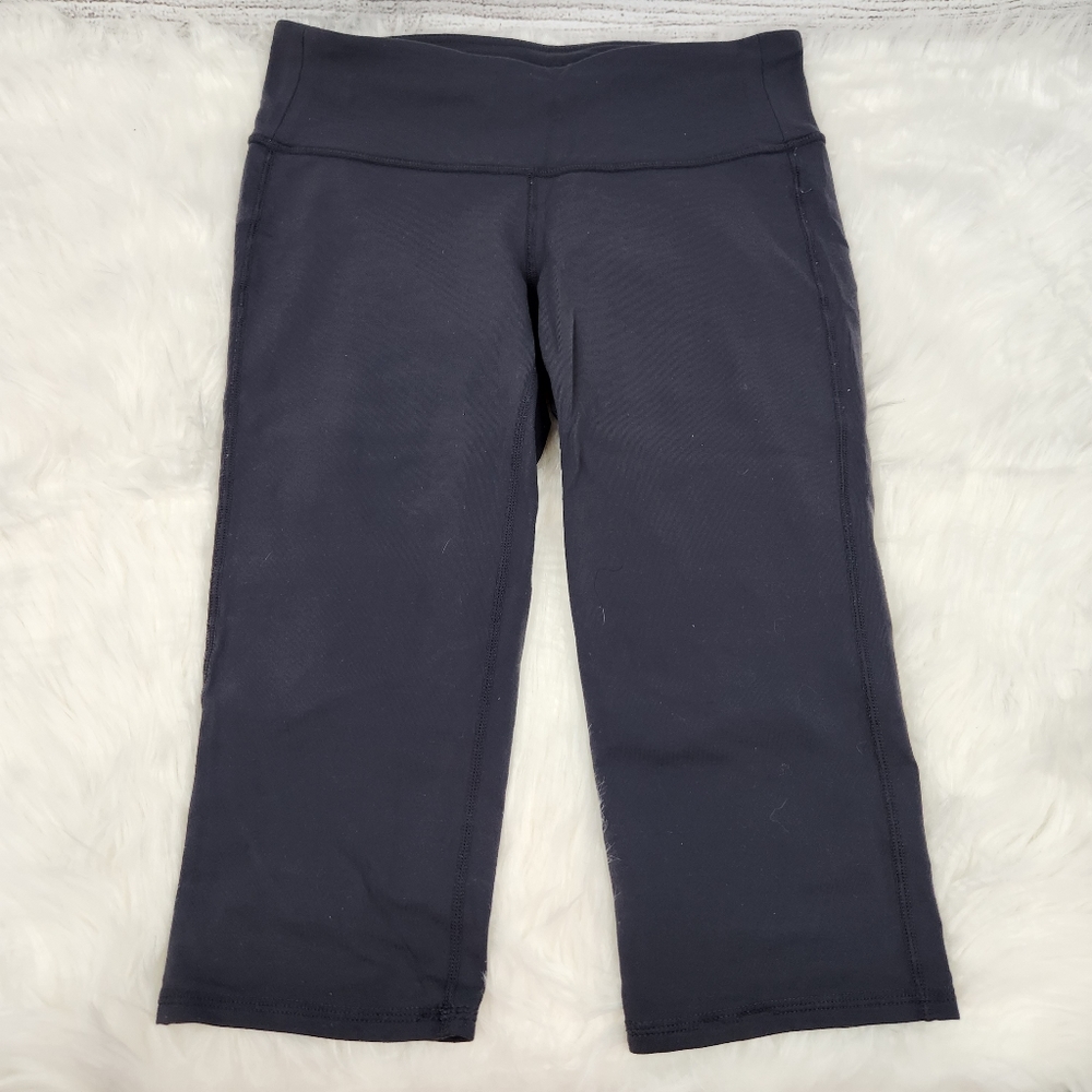 Athleta Chaturanga Gray Capri Yoga Leggings